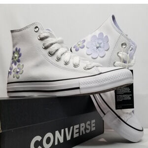 Converse Women's CTAS  Gradient Flower Hi Tops Size  8.5 Blueberry A14268C NWT